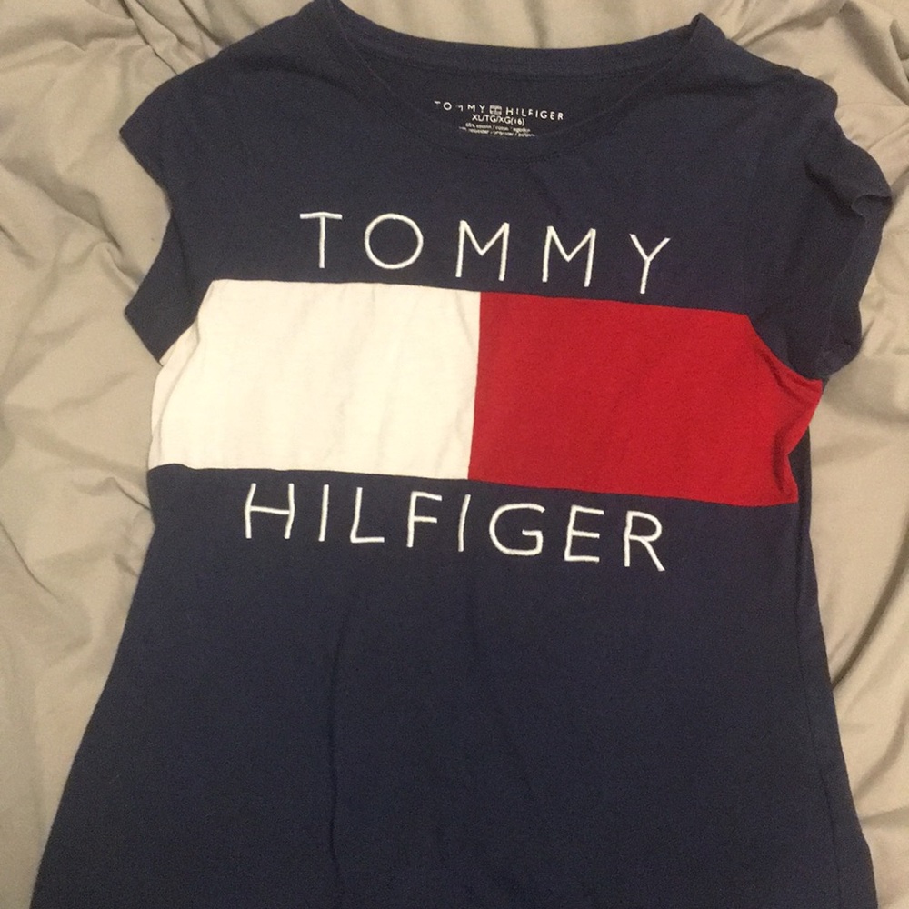 Tommy Hilfiger tee